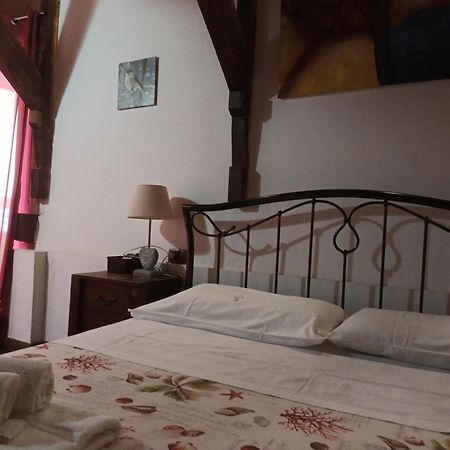 B&B Il Nido كروتوني الغرفة الصورة