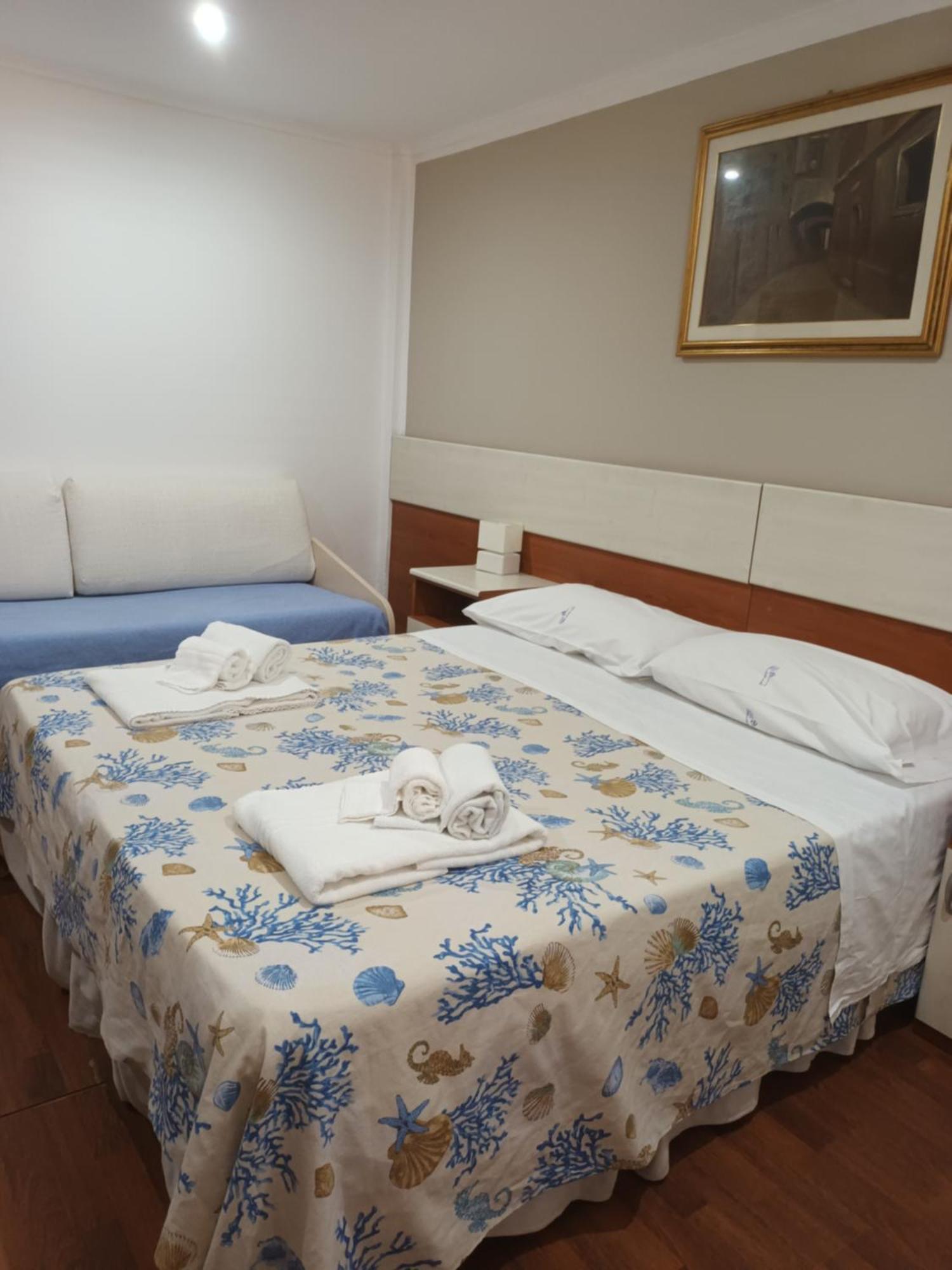 B&B Il Nido كروتوني الغرفة الصورة